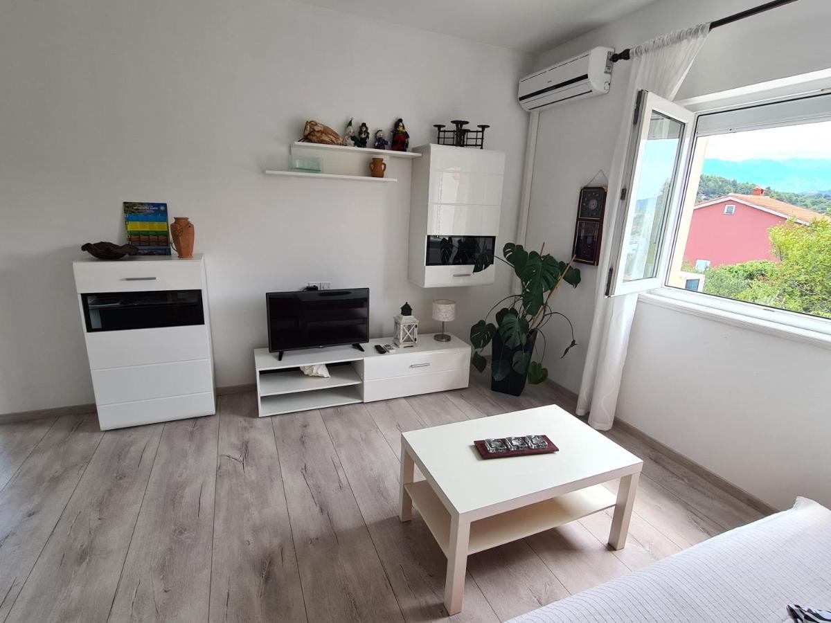 Apartman Karmen Barbat na Rabu Esterno foto