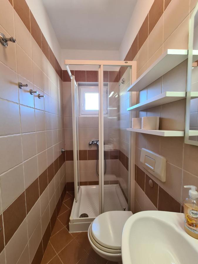 Apartman Karmen Barbat na Rabu Esterno foto